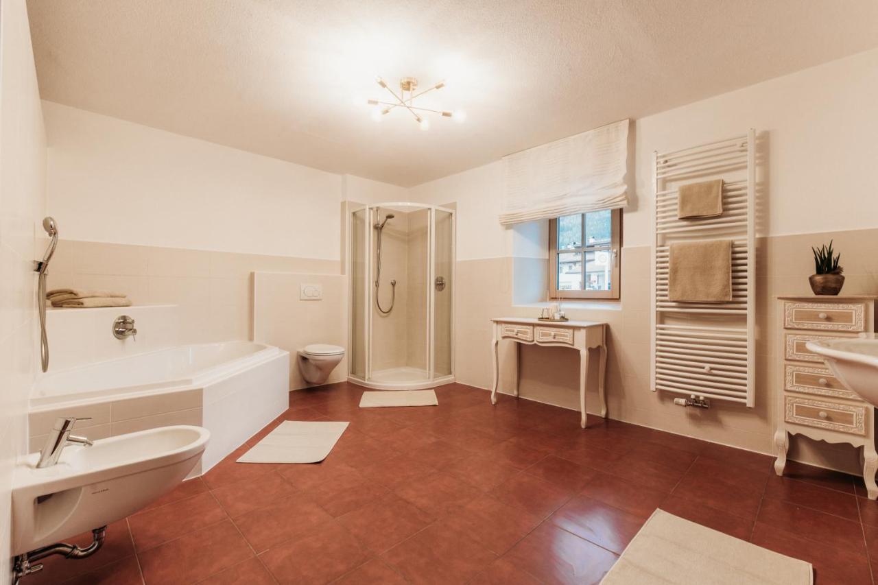 Ban Hilba Apartment Фалцес Екстериор снимка