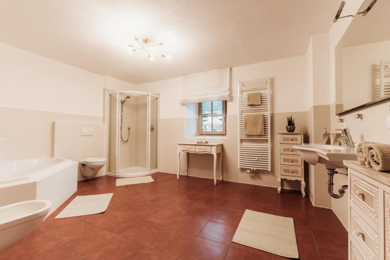 Ban Hilba Apartment Фалцес Екстериор снимка